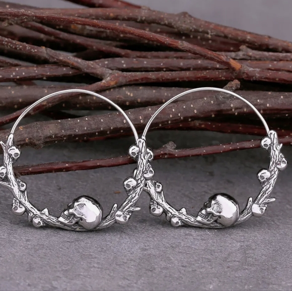 Skull Hoop Earrings Stainless Steel - Picture 1 of 3